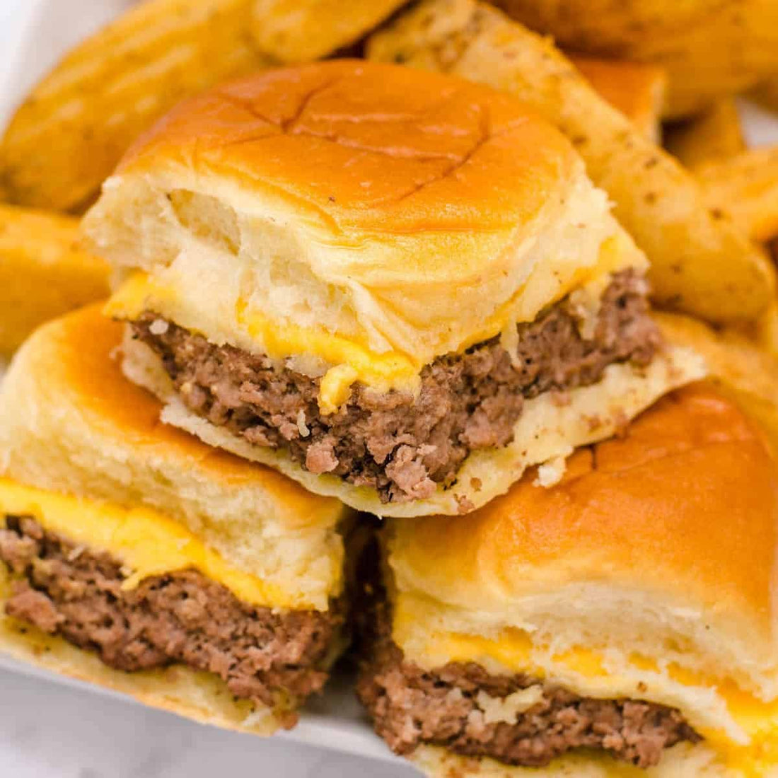 CHEESEBURGER SLIDERS